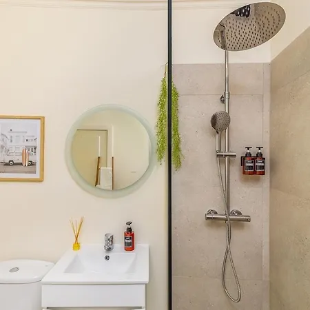 Apartamento Frida Alfama Bohemian Style In Heart Of The Lisboa