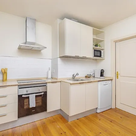 Frida Alfama Bohemian Style In Heart Of The Apartamento Lisboa